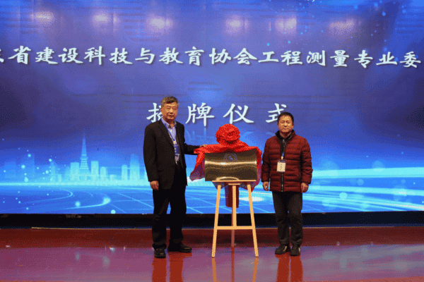 1700718495153112.png 640 (8).png